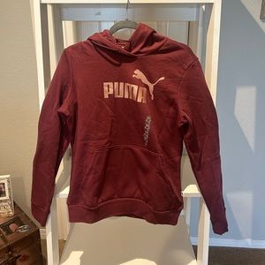 New Puma hoodie with tags size medium